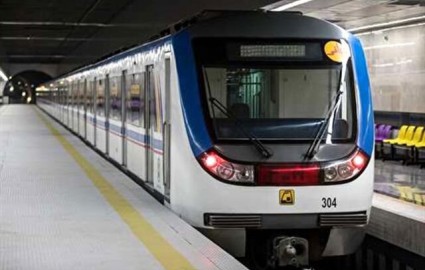 اولین محموله "ریل ملی مترو" تحویل شرکت بهره‌برداری متروی تهران شد