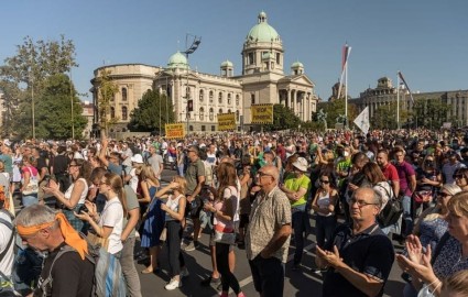 تظاهرات صربستانی‌ها علیه مشکلات محیط زیستی پروژه لیتیوم ریوتینتو