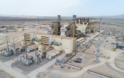اتصال واحد سوم گازی نیروگاه گهران سیرجان به شبکه برق کشور